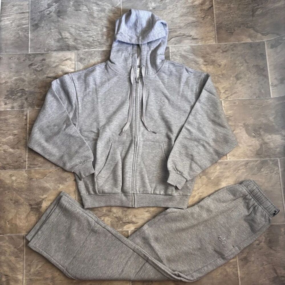 NWT Alo Yoga Accolade Full Zip Hoodie Sweatpants Full Zip Set XS Grey